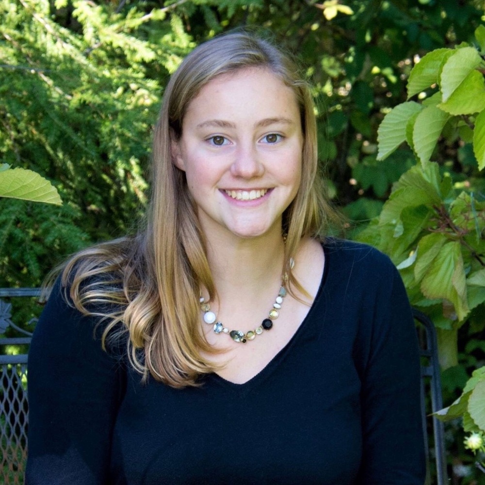 Meet your Posher, Abby